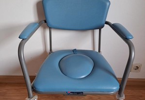Cadeira Sanitária Nova