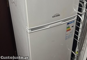 Frigorífico Electronia HD-273FN-S 204 L ótimo estado