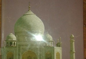 The Taj mahal.