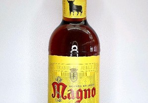 Brandy de Jerez Magno Solera Reserva