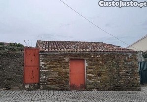 Refúgio nos Amarelos, Sarnadas de Ródão