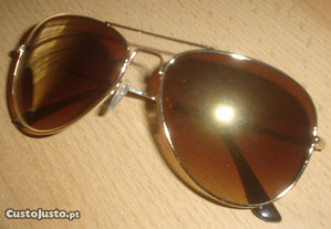 Óculos de Sol Aviator Dourado [Novo]