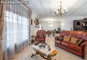 Moradia Individual Em Darque