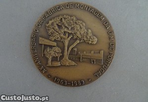 Medalha XX Aniversário da Fábrica Montagem GM em Portugal 1963/1983