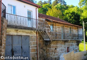 Moradia Em Contim, Montalegre