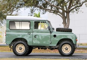 Land Rover Serie III reconstruido