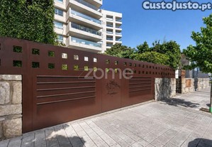 T4 Com Varanda/Terraço | Condomínio Foz Palace...