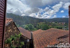 Casa tradicional em Janeiro de Cima e Bogas de Baixo de 130,00 m²