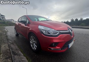 Renault Clio 0.9 - 18