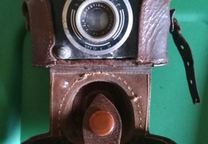 Máquina Fotográfica 35 mm-Muito Antiga- + 60 anos