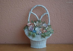 Cesto de flores de parede porcelana pasta Limoges
