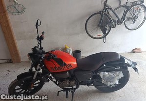 mototizada QJ MOTOR COM  280 km - 24