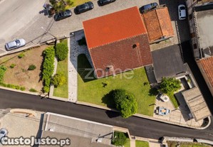Moradia Individual Com Terreno De 530 M² -...