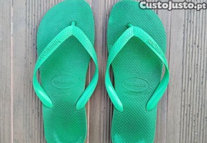 Havaianas Verde Tamanho 41/42 | Green Havaianas Flip Flops Size 41/42