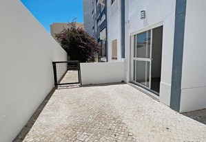 Apartamento T0 Remodelado Luz Lagos (SP-A1558)