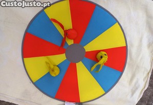 Jogo de Parede para Criança e Adultos