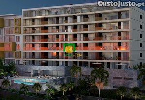 Apartamento T4 - Funchal - 