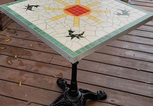 Table artisanale mozaiques