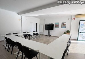 Loja / Estabelecimento Comercial em Montijo e Afonsoeiro de 85,00 m²