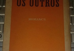 Os outros, de João da Silva Correia.