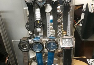 Relógios novos preço imperdível