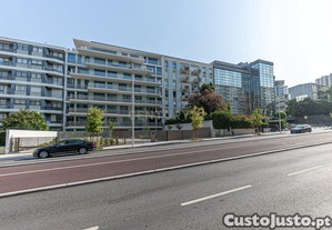 Apartamento T3 de Prestígio na Avenida da Boavista