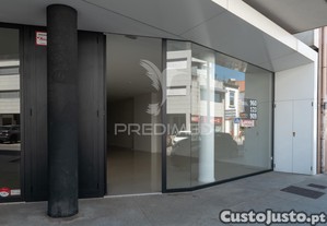 Loja no centro de barcelos -