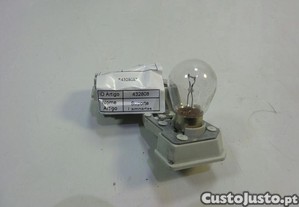 Suporte Porta Lampadas Farolim Esquerdo Audi A3 Sp