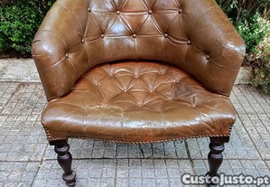 Cadeirão Vintage de Couro