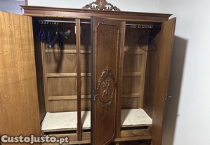 Movel de 3 portas