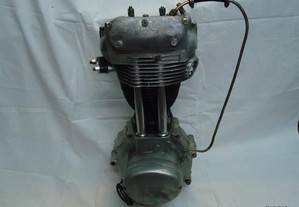 Motor completo AJS -1960
