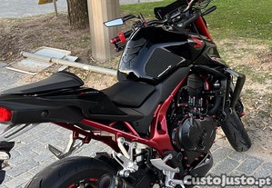 Honda hornet 750 muito extas