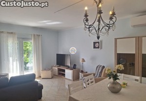 Excelente moradia T4 na Fuseta perto da praia
