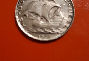 Moeda 2$50 escudos 1944