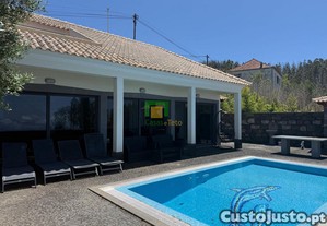 Moradia T3- Achadas da Cruz