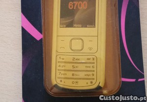 Capa Nokia 6700