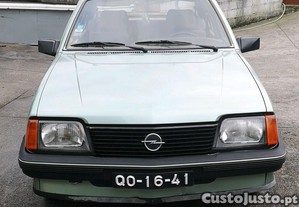 Opel Ascona lux