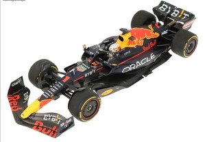 PROMO Miniatura F1 1/18 Red Bull RB18 Max Verstappen 2022 GP Arábia Saudita