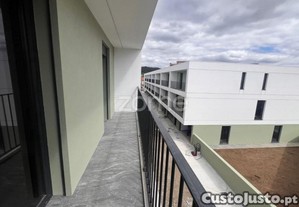 Moradia T3 Em Condominio Privado , Centro De...