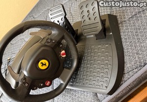 Volante com pedais