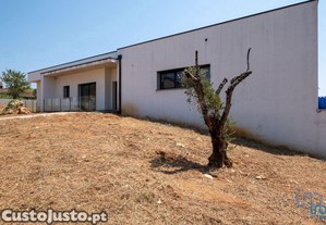 Casa / Villa T4 em São Miguel, Santa Eufémia e Rabaçal de 193,00 m²
