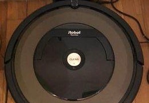 Aspirador Roomba 896