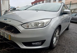 Ford Focus 1.5 Tdci Conect 6 velocidades