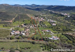 Moradia Com Terreno Junto À Barragem Do Arade
