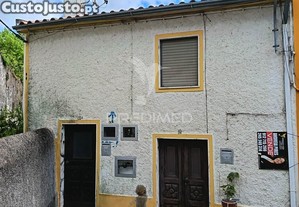 Moradia bi-familiar t2 + t2 | carreiras portalegre