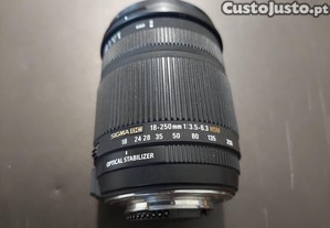 Lente SIGMA 18-250 HSM para NIKON