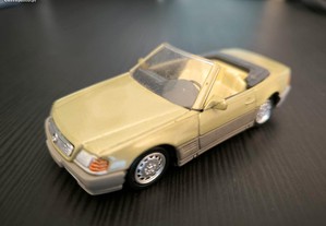 Miniatura Mercedes Benz