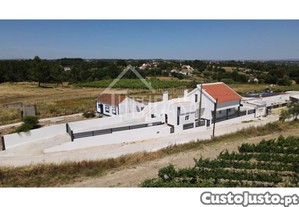 Moradia T3 +1 Renovada Em Pontvel