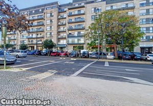 Loja Para Investidores Na Solum, Coimbra