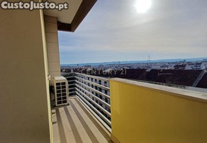 Apartamento T3 no Entroncamento, a 200m da Esta��o